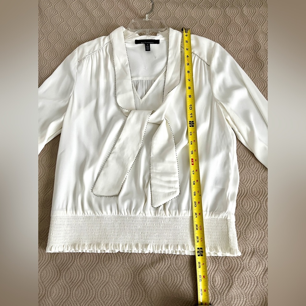 White House Black Market tie neck embellished trim blouse in ecru size medium 🆕 - Picture 8 of 14